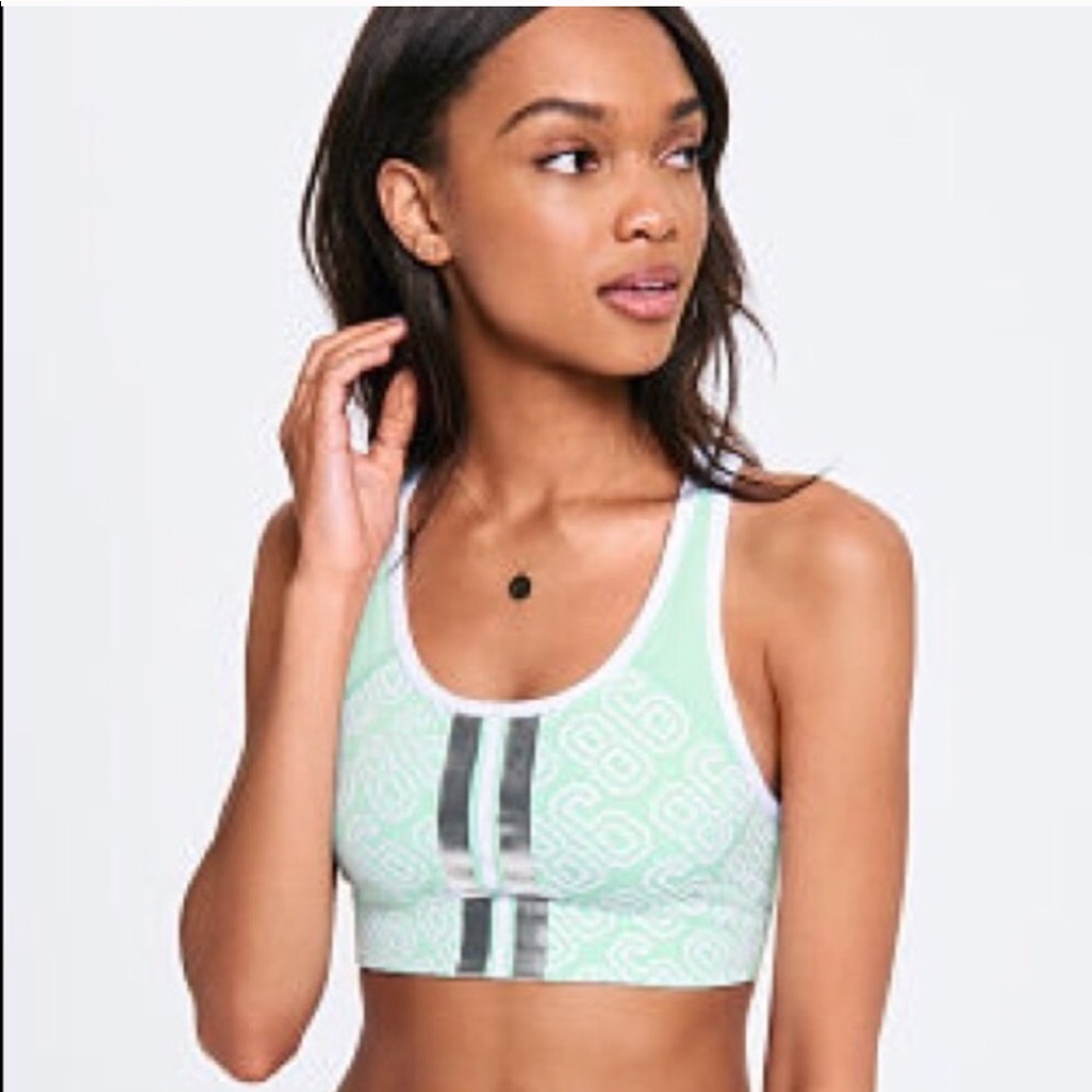PINK Victoria’s Secret Light mint Green Sports Bra